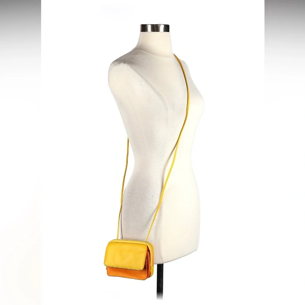 My Walit Cross Body Yellow - Picture 4 of 4